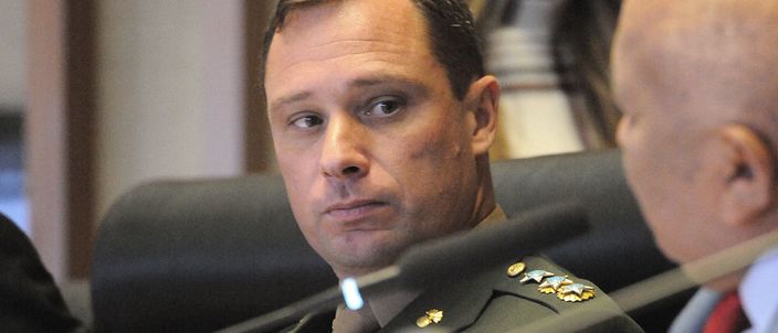 Capa da publicação Mauro Cid: colaboração ou coação?