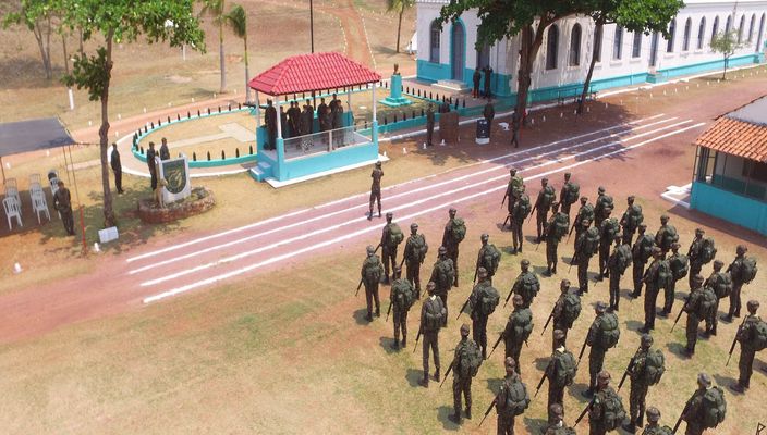 Capa da publicação Exército e poder de polícia na fronteira