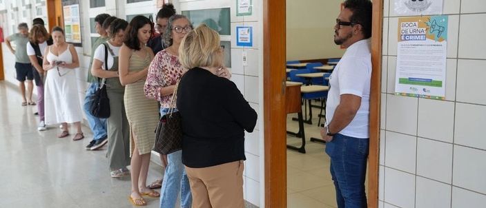 Capa da publicação “Votantes”: interpretação da palavra no Código Eleitoral