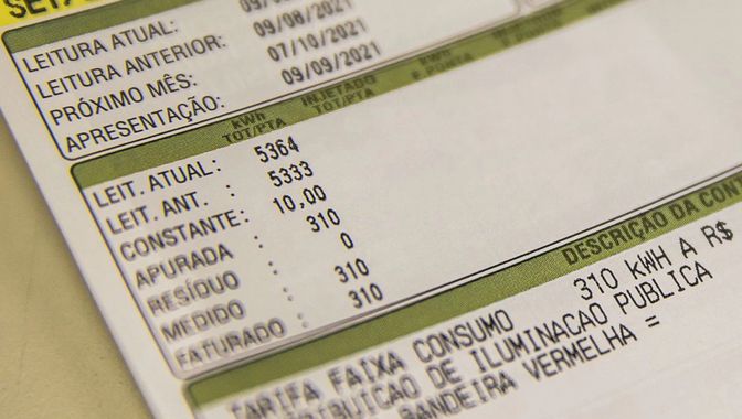 Imagem de capa do artigo A ilegalidade da remuneração das concessionárias de energia pela arrecadação da Cosip e da compensação unilateral de créditos.