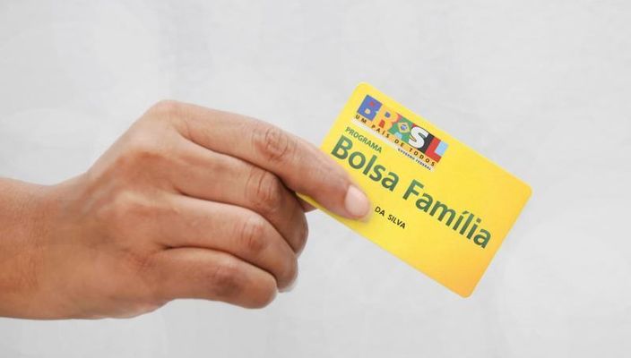 Capa da publicação Critério ilegal de permanência no Bolsa Família gera prejuízo de R$ 2 bilhões