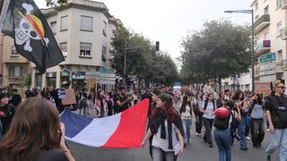 Imagem de capa do artigo A França diante do espelho: a crise das promessas sociais da Europa