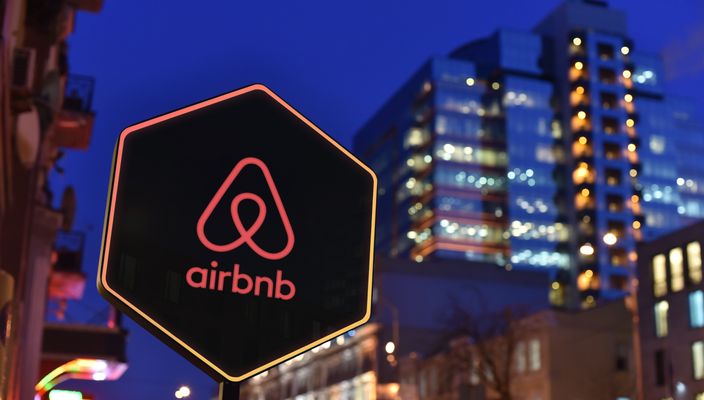 Capa da publicação Airbnb: proibição de hospedagem em condomínios residenciais