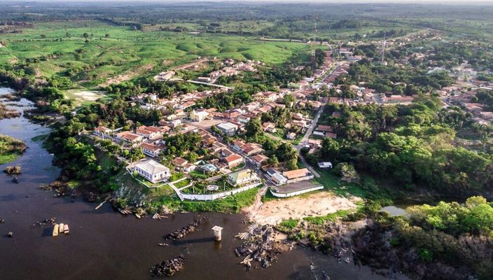 Capa da publicação Fazenda Ubá: assassinato de trabalhadores rurais e direitos humanos