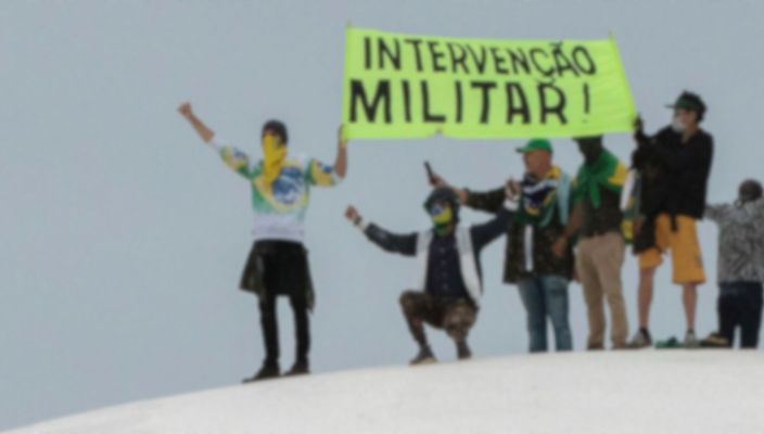 Capa da publicação Abolição violenta do Estado Democrático de Direito