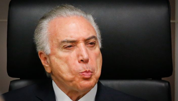 Capa da publicação A crise brasileira