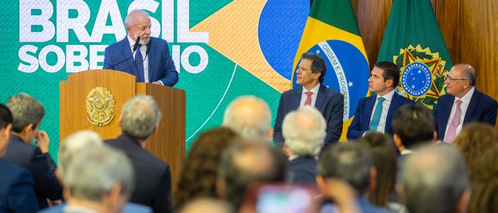 Capa da publicação Plano Brasil Soberano: reação ao tarifaço de Trump