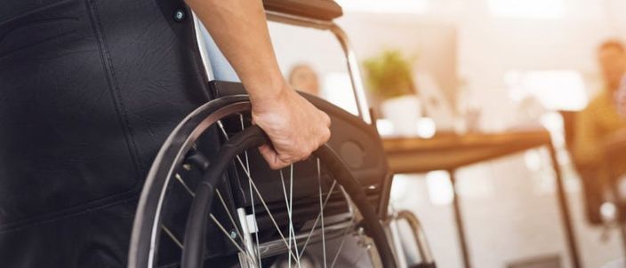 Capa da publicação SENTENÇA: Empresa é condenada a implementar cota para pessoas com deficiência