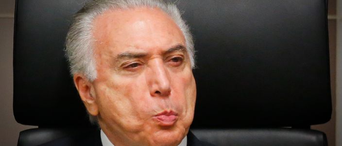 Capa da publicação A crise brasileira
